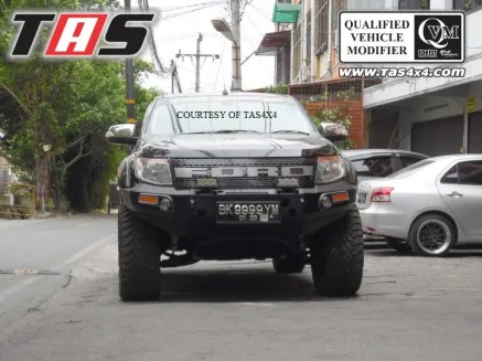 Ford Ranger 2011+ GRILL RAPTOR OEM FORD RANGER t6 2 grillraptoroemfordrangertas4x4_2