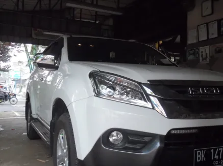 Isuzu Mu-x 2013+ HEAD + TAIL COVER ISUZU MU-X 1 head_tail_cover_isuzu_mu_x_1