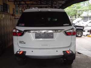 Isuzu Mu-x 2013+ HEAD + TAIL COVER ISUZU MU-X 2 head_tail_cover_isuzu_mu_x_2