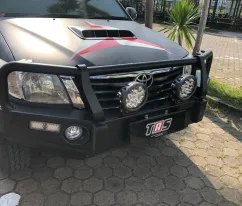 Hillux vigo 2007 BUMPER DEPAN FOREST HILLUX LAMA TAS4X4