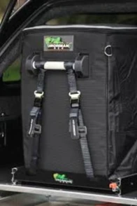 Aksesoris Offroad ICECUBE FRIDGE 30L INSULATED BAG IRONMAN4X4 2 images