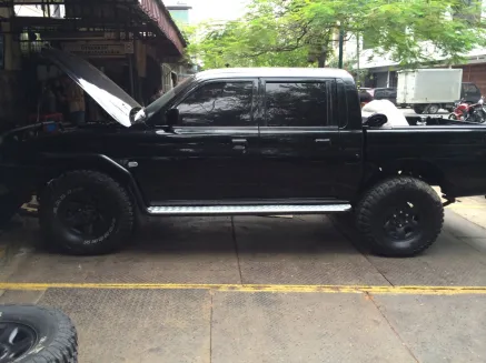 Strada Triton 2007+ TANGGA SAMPING STRADA TRITON 2 img_3197