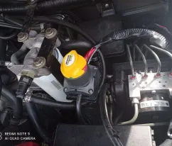 Aksesoris Ironman IRONMAN 275 DUAL BATTERY WITH MONITOR MEMISAHKAN LISTRIK KEDUA BATTERY TAS 4X4