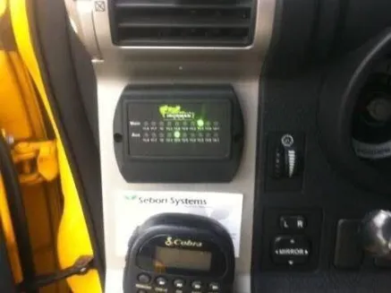 Aksesoris Ironman IRONMAN 275 DUAL BATTERY WITH MONITOR MEMISAHKAN LISTRIK KEDUA BATTERY) TAS 4X4 2 ironman2