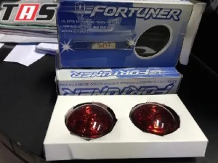 Fortuner 2015+ LAMPU REM FORTUNER 1 lampu_rem_fortuner_tas4x4_1
