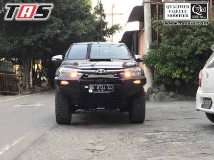 Hillux Revo 2015+ LIFT KIT 3,5 INCH TOYOTA HILLUX REVO 10 lifkit_35_inch_toyota_hillux_revo_11