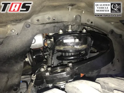 Hillux Revo 2015+ LIFT KIT 3,5 INCH TOYOTA HILLUX REVO 4 lifkit_35_inch_toyota_hillux_revo_5