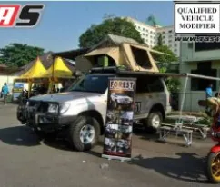 Aksesoris Offroad LUXURY ROOFTOP TENT IRONMAN