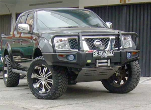 Nissan Navara DECK TENGAH NISSAN NAVARA  1 nissan_navara_model_mining_lama_foglamp_style_a