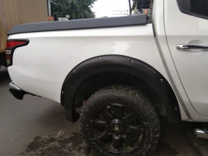 Triton 2015+ OVERFENDER BAUT L ALL NEW TRITON TAS4X4 3 overfender_baut_l_all_new_triton_tas4x4_3