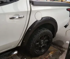 Triton 2015+ OVERFENDER BAUT L ALL NEW TRITON TAS4X4