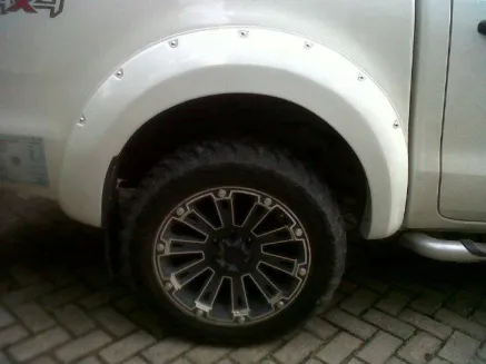 Ford Ranger 2011+ OVERFENDER BAUT L FORD T6 4 overfender_baut_l_ford_t6_7