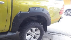 Hillux Revo 2015+ OVERFENDER BAUT L TOYOTA HILLUX REVO TAS4X4 2 overfender_baut_l_toyota_hillux_revo_tas4x4_1