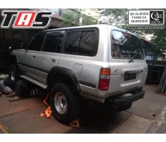 Landcruiser Vx 80 PANHARD DEPAN BELAKANG GLADIATOR LANDCRUISER TAS4X4