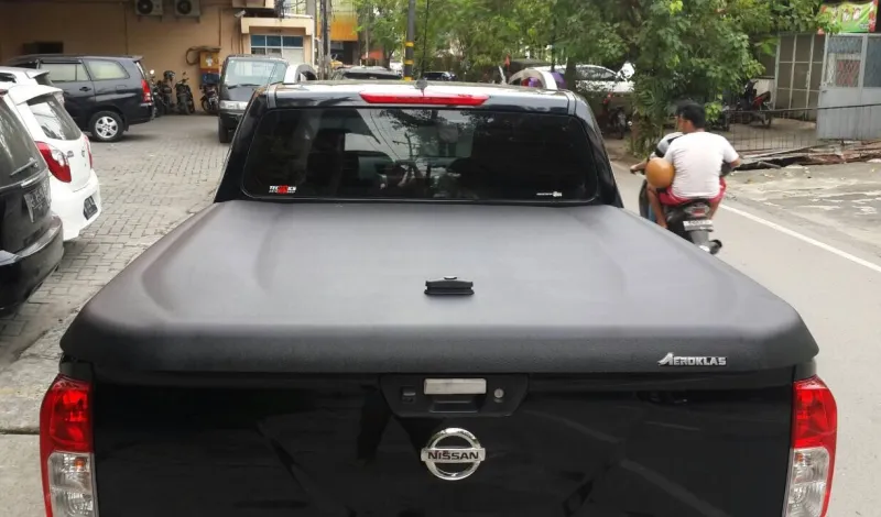 Foto Gallery 3 2 penutup_abs_deckcover_aeroklas_speed_nissan_navara_np300_3