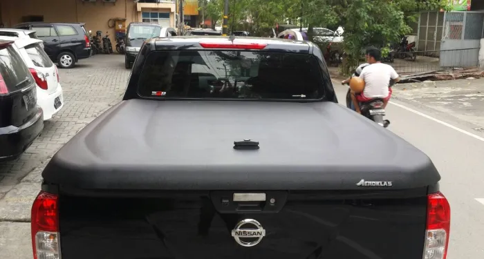 Foto Gallery 3 2 penutup_abs_deckcover_aeroklas_speed_nissan_navara_np300_3