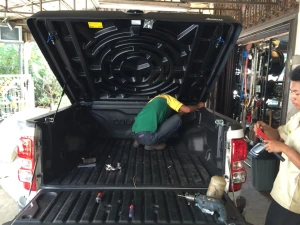 Chevrolet Colorado PENUTUP BAK ABS DECKCOVER CHEVROLET COLORADO SPEED AEROKLAS 6 penutup_bak_abs_deckcover_chevrolet_colorado_speed_aeroklas_1