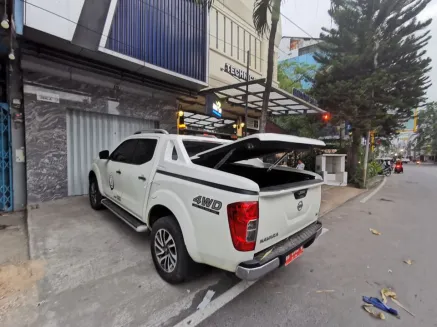 Nissan Navara PENUTUP BAK SPORTLID AEROKLAS NISSAN NAVARA TAS4X4 1 penutup_bak_sportlid_aeroklas_nissan_navara_tas4x4_3