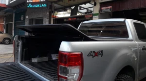 Ford Ranger 2015+ PENUTUP BAK TERPAL TRIFOLD FORD RANGER TAS4X4 3 penutup_bak_terpal_trifold_ford_ranger_tas4x4_1