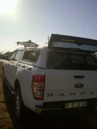 Ford Ranger 2011+ PENUTUP BAK BELAKANG CANOPY FORD RANGER T6 1 penutup_tutup_bak_belakang_canopy_ford_ranger_oem