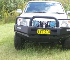 Prado BUMPER DEPAN PRADO