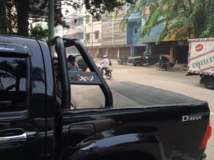 Isuzu D-max 2012+ ROLLBAR GLADIATORS ISUZU D-MAX VCROSS 1 rollbar_gladiator_isuzu_dmax_vcross_1