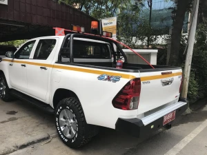 Hillux Revo 2015+ ROLLBAR TOYOTA HILLUX REVO GLADIATORS 1 rollbar_gladiator_toyota_hillux_revo