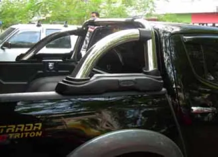 Strada Triton 2007+ ROLLBAR STRADA TRITON 1 rollbar_pu