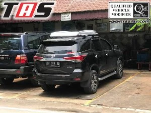 Fortuner 2015+ ROOFRACK ALUMINIUM TOYOTO FORTUNER <br> 4 roofrack_aluminium_toyota_fortuner_tas4x4_1