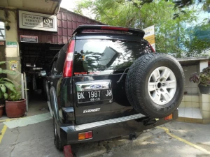 Ford Everest BUMPER BELAKANG FORD EVEREST  1 sam_2114