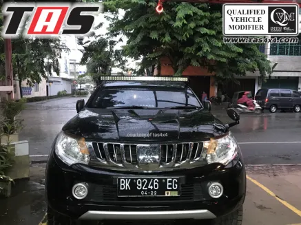 Triton 2015+ ENGINE HOOK / SCOOP TURBO MITSUBISHI ALL NEW TRITON 1 scoop_turbo_engine_hook_tutup_kap_mesin_mitsubishi_all_new_triton_1
