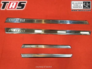 Pajero sport 2009 on SCUFF PLATE PAJERO SPORT 4 scuff_plate_pajero_sport_2013_tas4x4_1