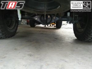 Hillux Revo 2015+ SHOCK ABSORBER BELAKANG IRONMAN HILLUX REVO 1 shock_absorber_belakang_ironman_hillux_revo_tas4x4_1