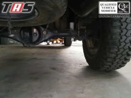 Hillux Revo 2015+ SHOCK ABSORBER BELAKANG IRONMAN HILLUX REVO 3 shock_absorber_belakang_ironman_hillux_revo_tas4x4_3