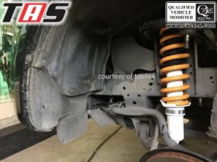 Fortuner 2015+ SHOCK ABSORBER . SHOCK BREAKER IRONMAN FORTUNER DEPAN BELAKANG  2 shock_absorber_shock_breaker_ironman_fortuner_depan_belakan_1