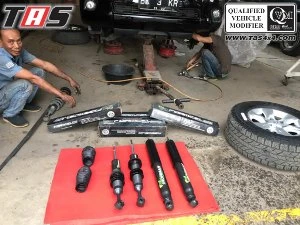 Prado SHOCK ABSORBER SHOCK BREKER DEPAN BELAKANG FOAMCELL PRO IRONMAN TOYOTA PRADO 1 shock_absorber_shock_breker_depan_belakang_foamcell_pro_iron