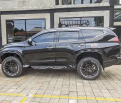 Hillux Revo 2015+ SIDE STEP WILDFOREST