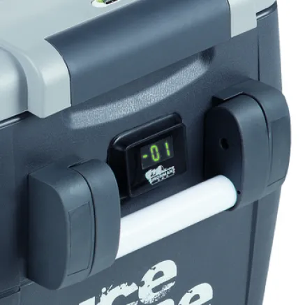 Aksesoris Offroad ICECUBE FRIDGE 50L IRONMAN4X4 2 spring_loaded_handle