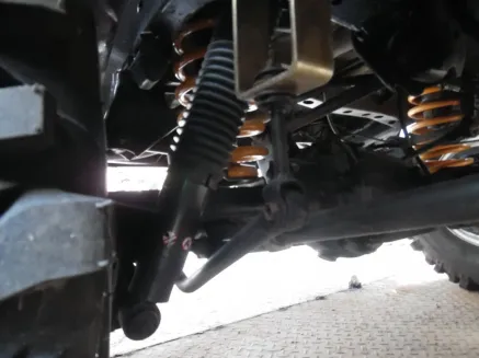 Landcruiser Vx 200 SUSPENSI LIFT 2,5 INCH IRONMAN LANDCRUISER VX200 5 suspensi_lift_25_inch_ironman_landcruiser_vx200_1