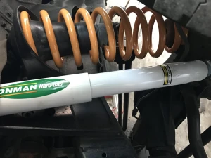 Landcruiser Vx 80 SUSPENSI LIFT 2,5 INCH IRONMAN LANDCRUISER VX80 5 suspensi_lift_25_inch_ironman_landcruiser_vx80_5