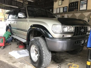 Landcruiser Vx 80 SUSPENSI LIFT 2,5 INCH IRONMAN LANDCRUISER VX80 10 suspensi_lift_25_inch_ironman_landcruiser_vx80_7