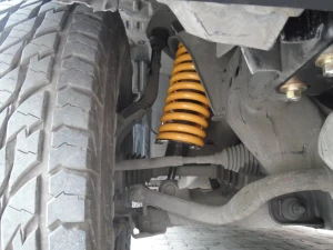 Nissan Navara SUSPENSI LIFT 2,5 INCH IRONMAN NISSAN NAVARA 4 suspensi_lift_25_inch_nissan_navara_11