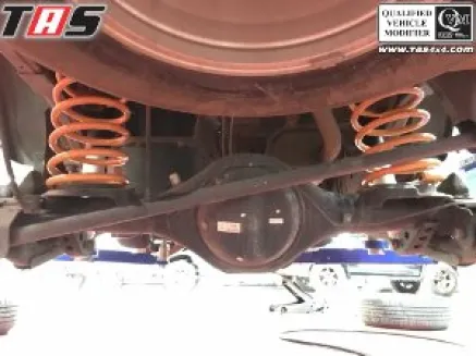 Pajero sport 2009 on SUSPENSI LIFT 2.5 INCH IRONMAN PAJERO SPORT 1 suspensi_lift_2_5_inchi_ironman_pajero_sport_tas4x4_1