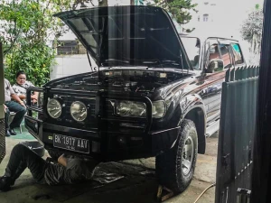 Landcruiser Vx 80 SUSPENSI SHOCK ABSORDER DEPAN BELAKANG DAN PER DEPAN BELAKANG LANDCRUISER VX 80 TAS4X4 3 suspensi_shock_absorder_depan_belakang_dan_per_depan_belakang_landcruiser_vx_80_tas4x4