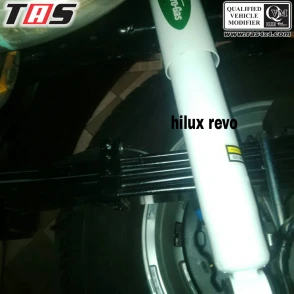 Hillux Revo 2015+ SUSPENSI LIFT 2,5 INCH IRONMAN TOYOTA HILLUX REVO 1 suspensi_shock_depan_belakang_hillux_revo_1