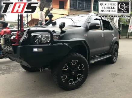 Fortuner 2015+ TANGGA SAMPING FULL SIDE RAIL FORTUNER TAS 4X4 1 tangga_samping_fortuner_1