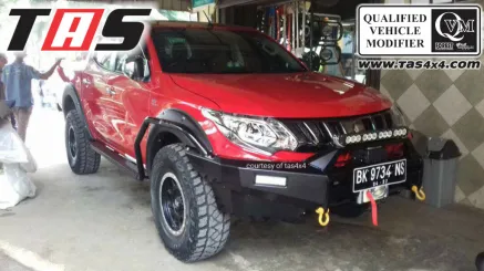Triton 2015+ TANGGA SAMPING MITSUBISHI ALL NEW TRITON FULL SIDE RAIL FOREST 4 tangga_samping_mitsubishi_all_new_triton_full_side_rail_forest_4