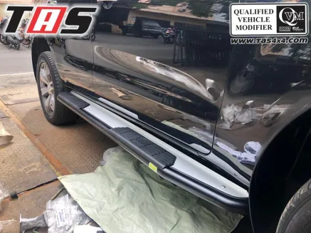 Ford Everest TANGGA SAMPING FORD EVEREST TAS4X4 1 tngga_everest_2