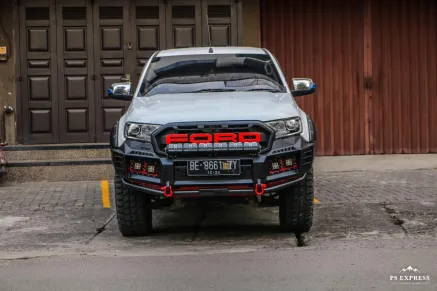 BULLBAR EXTREME GOLD FORD RANGER TAS 4X4 Ford Ranger 